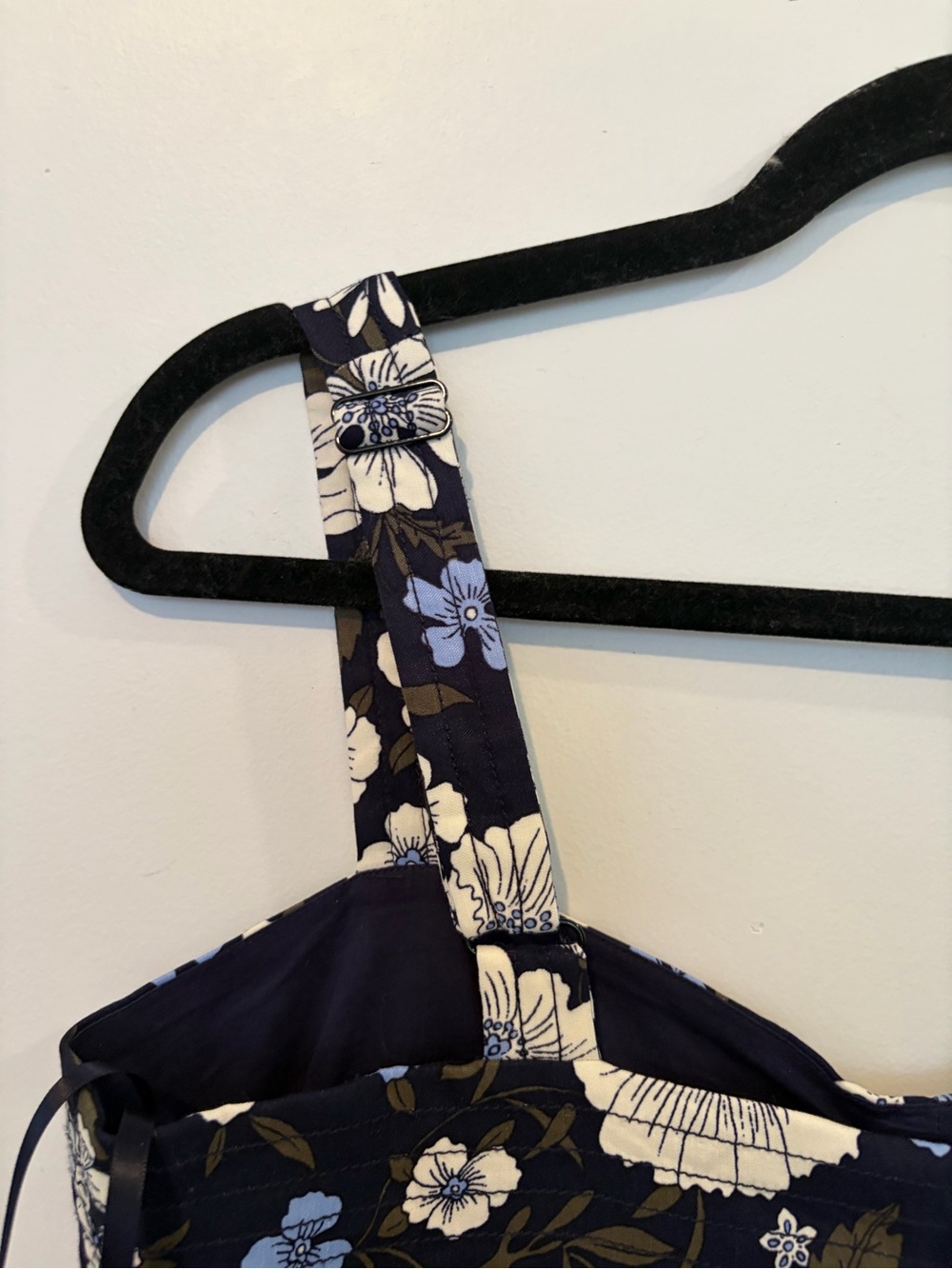 Veronica Beard Colleen floral linen-blend midi dress - 4 - Picture 9 of 16